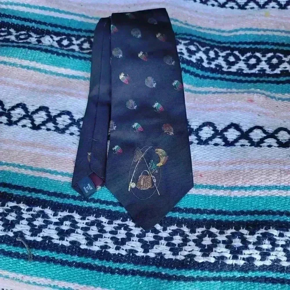 Polo Ralph Lauren blue Fishing Tie 100% Silk Hand Made In USA Vintage